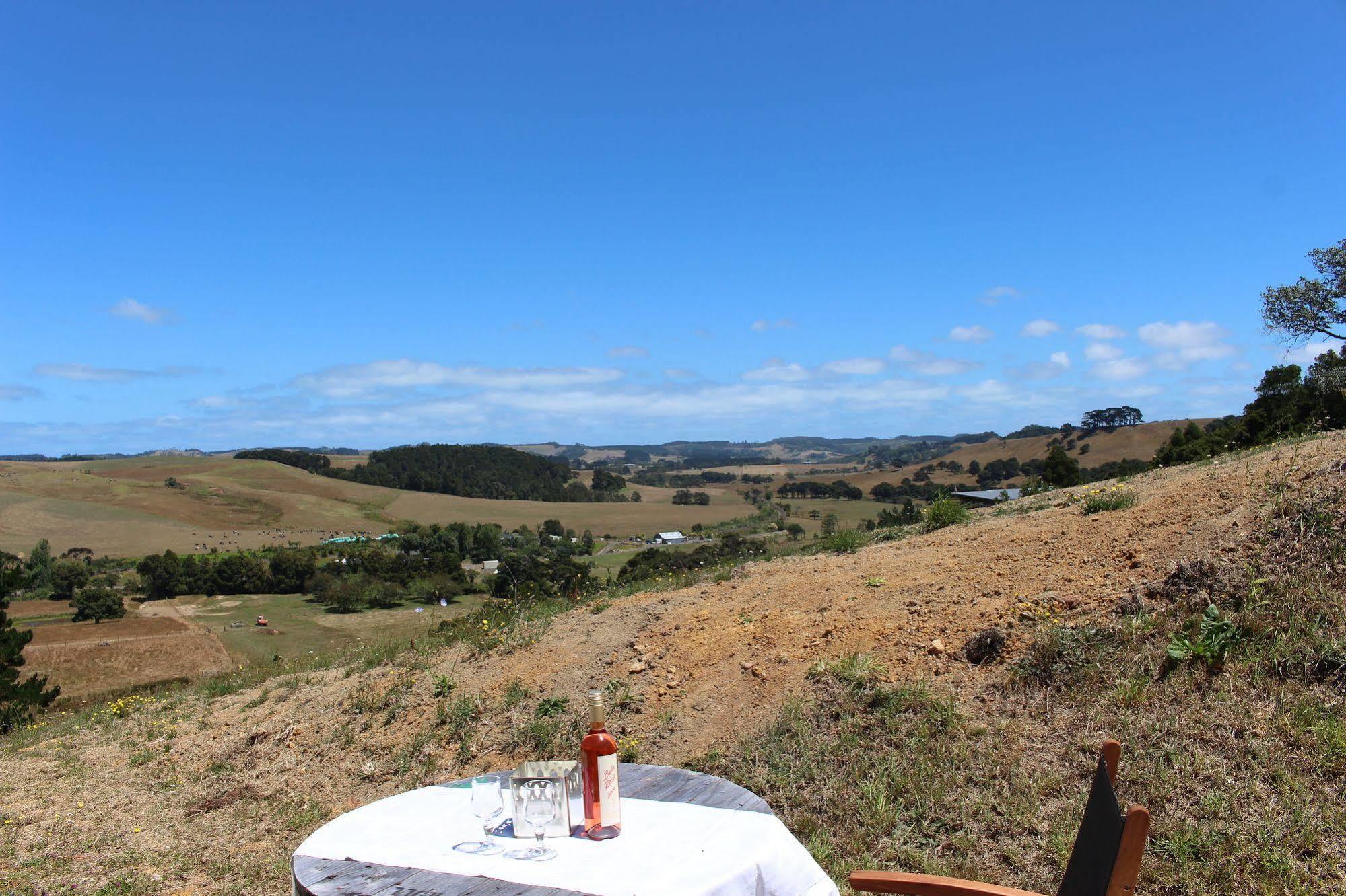 Pukeatua Farmstay Waimauku Exterior photo