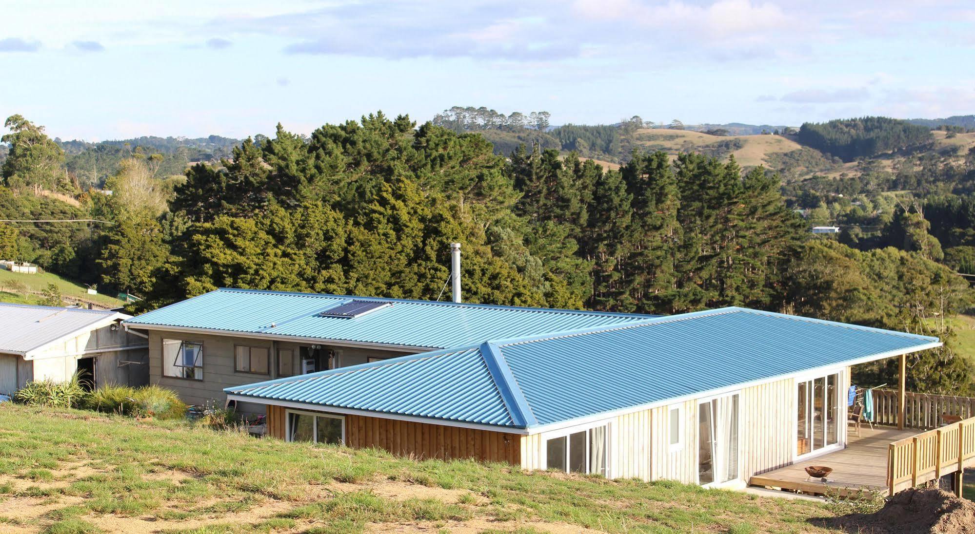 Pukeatua Farmstay Waimauku Exterior photo